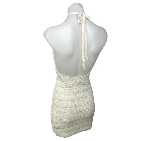 ASOS Design White Halter Crochet Sleeveless Open Back Mini Bodycon Dress Size 0 - Picture 2 of 5